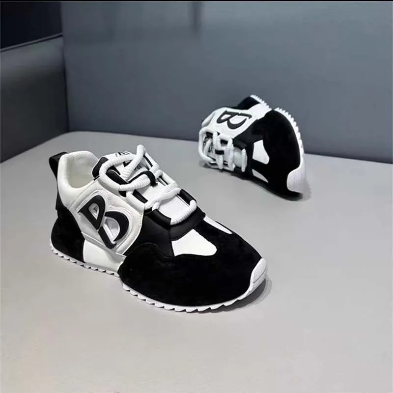 Lightweight sneaker Comfortable Height Increasing Insole Soft Bottom Lightweight Dad Shoes